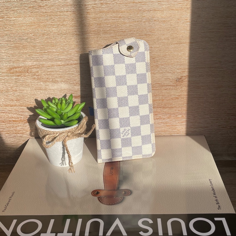 Authentic Louis Vuitton Damier Azur Sunglasses Case MM